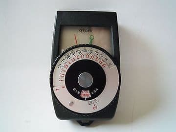 SEKONIC AUTO-LUMI LIGHT METER L-158
