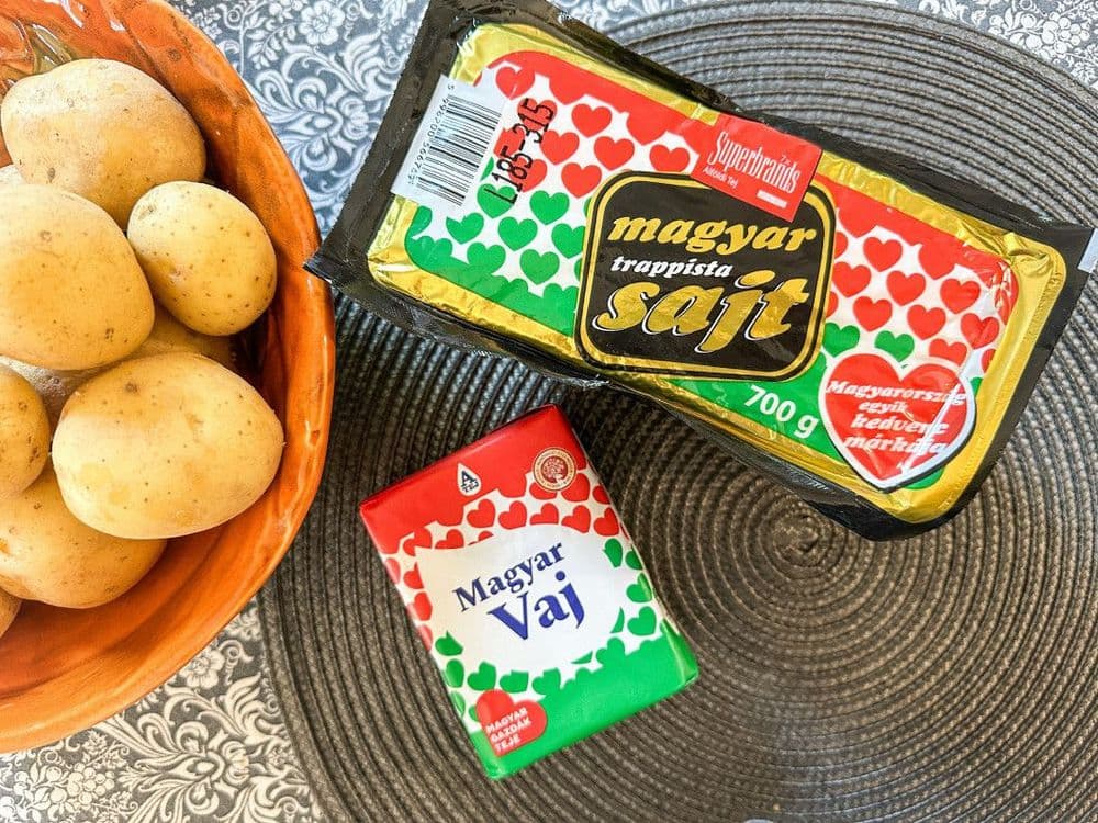 Magyar Trappista sajt 700g+ ajándék teavaj 100g