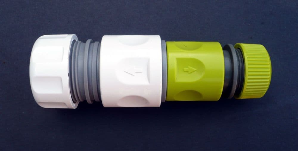 SnapOn Hose Joiner/Reducer Joins 1/2" to 3/4" Hose C/w Female Hose