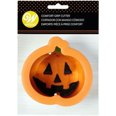 Wilton Comfort Grip Cutter: Pumpkin