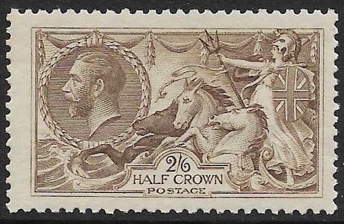 1918 SG413a 2/6d Olive Brown Seahorse Stamp Bradbury Unmounted Mint (Stock SH0012)