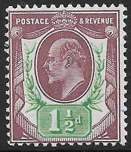 M10 (3) 1½d Dull Reddish Purple & Yellow Bright Green Somerset House (Edward VII) Unmounted Mint