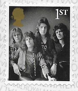 SG4502 2021 Queen Self Adhesive Definitive Size Stamp