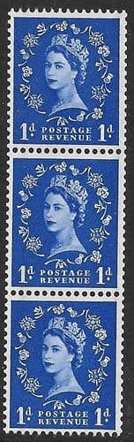 SG562var (S15e)  WHITE SPOT ON SHAMROCK FLAW 1d Ultramarine  (Centre Stamp)