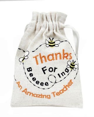 Amazing Teacher Embroidered Drawstring Gift Bag for Educators  Thank You Appreciation Keepsake Pouch  Reusable Fabric Present Sack 15 x 21cm  Bee Design