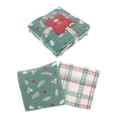 Festive Foliage Fleece Throws 125 x 150 cm – Pack of 2 by Country Club
