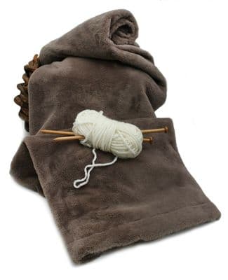 Snuggle Taupe Brown Christmas Throw 135cm x 185cm