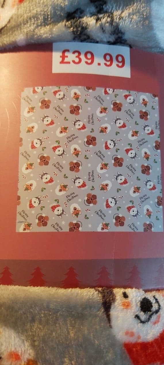 Winter Wonders Polyester Throw – Christmas Comfort