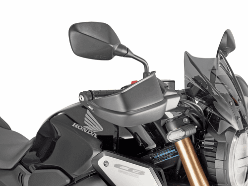 GIVI 1173S YAMAHA MT-07 WINDSCREEN (25 > 26) Smoked screen without fittings
