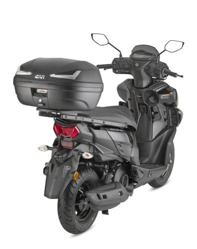 Yamaha CYGNUS RAYZR 125 (24 > 25) Top Box Set 45 L GIVI E455NT including RACK + PLATE