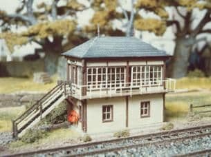 236 Midland Signal Box (no interior)