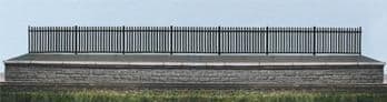 245 GWR Spear Fencing, Black, Straights