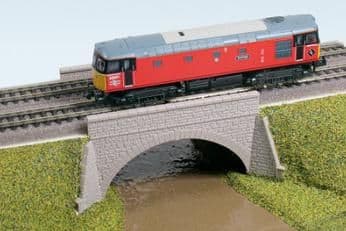 253 River/Canal Bridge