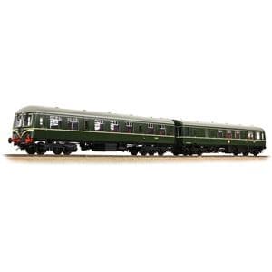 31-326B Class 105 2-Car DMU BR Green (Speed Whiskers)
