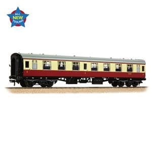 39-825A BR Mk1 FO First Open BR Crimson & Cream