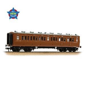 39-861 LNWR 50ft Arc Roof Composite Corridor M&GN Brown