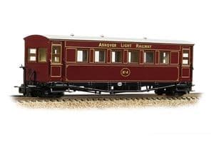 394-025A Bogie coach Crimson