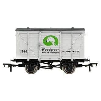 4F-011-189 Wood Green weathered