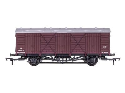4F-014-049 Fruit D BR maroon