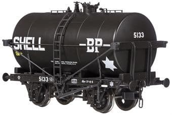 4F-059-003 14t Class B tank wagon in Shell BP black
