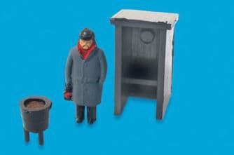 5034 Fog Man, Hut & Brazier