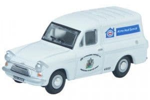 76ANG024 Ford Anglia Van Esso Service
