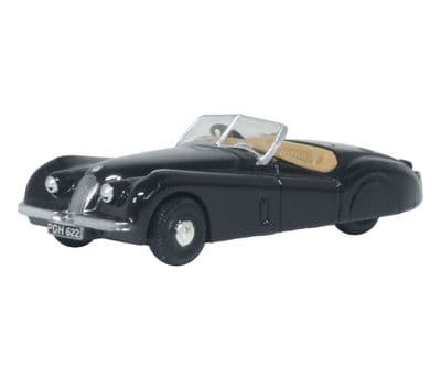 76XK120006 Jaguar XK120 Racing green