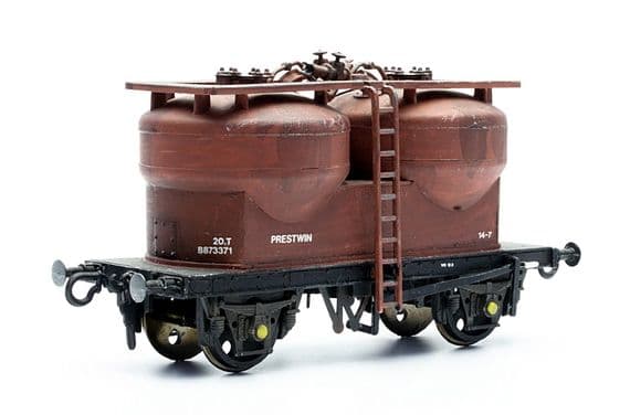 DAC043 Twin Silo Wagon