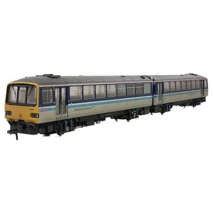E83033 Class 144 2-Car DMU 144011 BR Regional Railways [W] Was £212.45