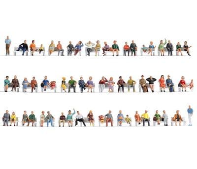 GM3910122 60 Sitting People