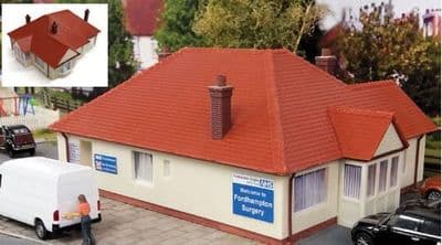 GM410 Fordhampton Rest Home/Doctor's Surgery Plastic Kit