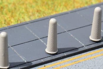 GM463 Concrete Bollards (10pcs)