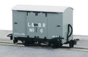 GR220C Box Van L&B No4