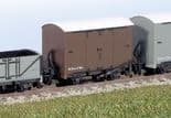 GR221U Box Van, Brown unlettered