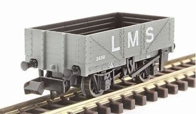 NR5003M 5 plank open wagon in LMS grey