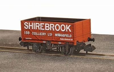 NR7007P 7 plank open wagon 