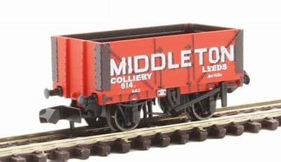 NR7009P 7 plank open wagon, Middleton