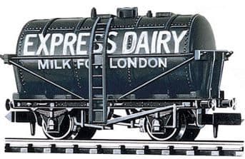 NRP168 Milk Tank Wagon, Express Dairies