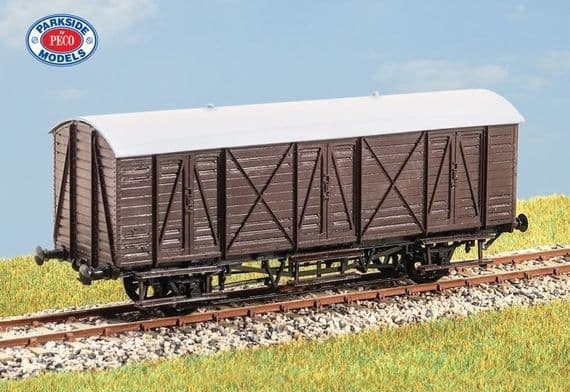 PC44 GWR Bloater Fish Van Diag.S8