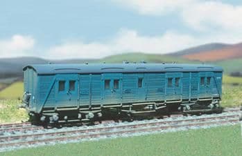 PC592 SR/BR 28 ton Bogie 'B' Van, (M/W)