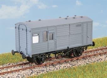 PC83 LNER horse box - Dia 5