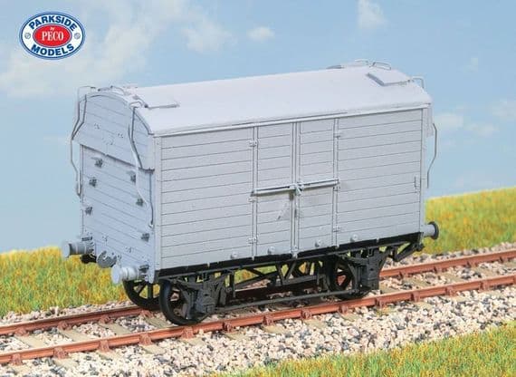 PC85 GWR 6T Insulated Van