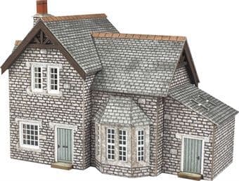 PN158 Gardeners Cottage