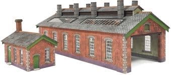 PN913 Double track brick-built engine shed and engineers workshop