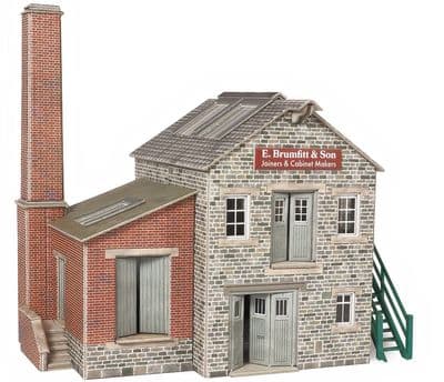 PO286 RAMSHACKLE WORKSHOP