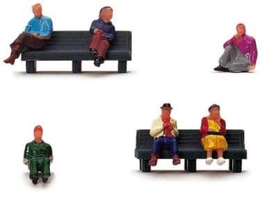 R7119 Sitting People