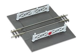 ST268 Straight Level Crossing