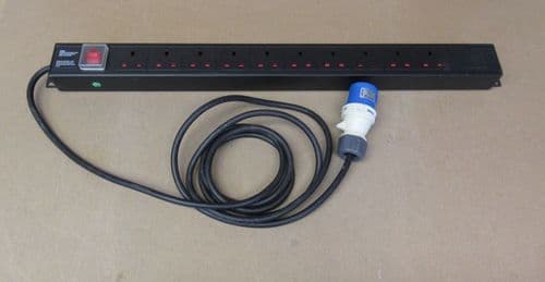 10-Way Vertical Cabinet UK Power Distribution Unit 13A 250VAC 50/60Hz