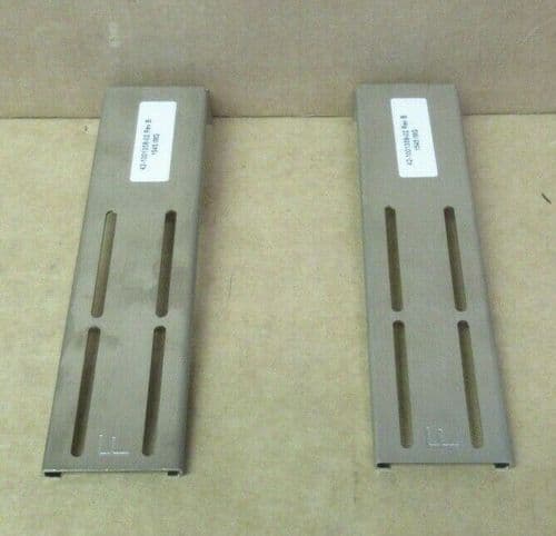 1U Server Cabinet Rack Mount Bracket / Rail 42-1001358-02