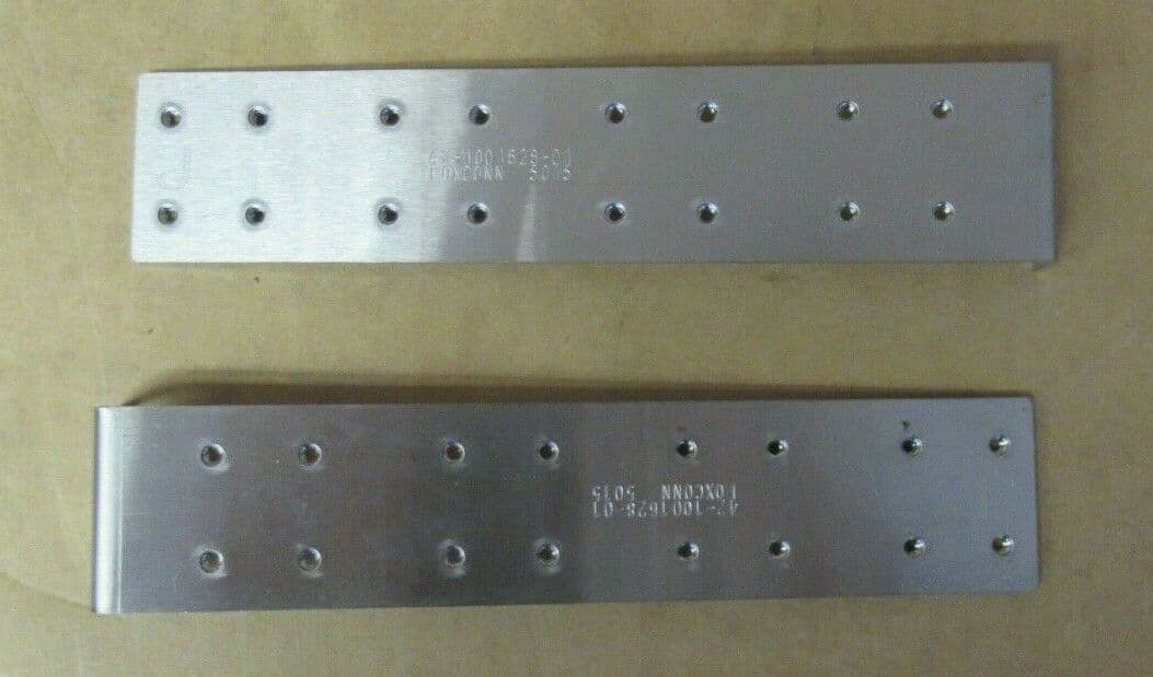 1U Server Cabinet Rack Mount Bracket / Rail 42-1001628-01